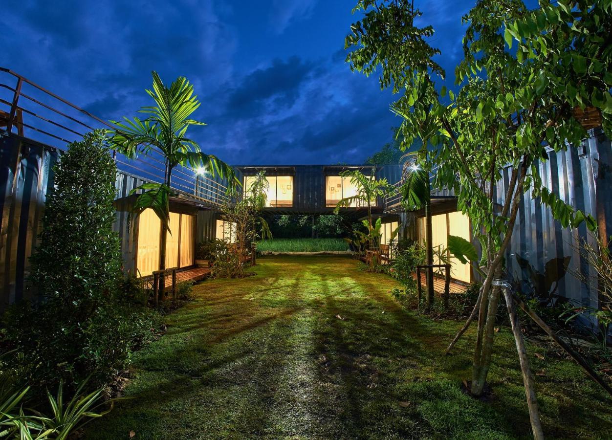 Hotel Hiddenbox Nakhon Nayok Zewnętrze zdjęcie